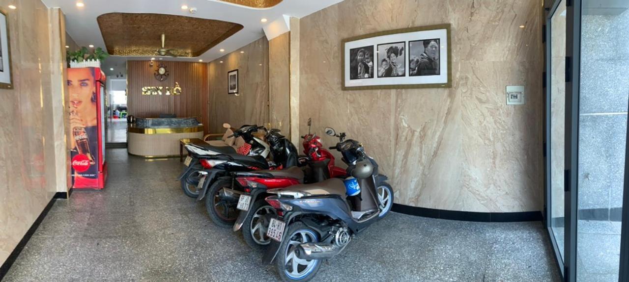 Senho Hotel Хошимин Екстериор снимка