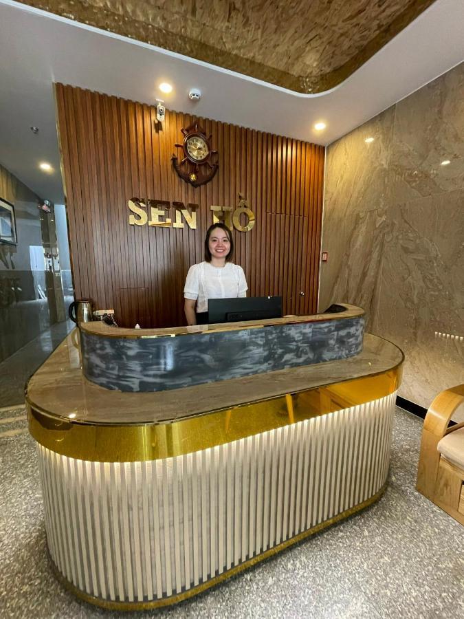 Senho Hotel Хошимин Екстериор снимка